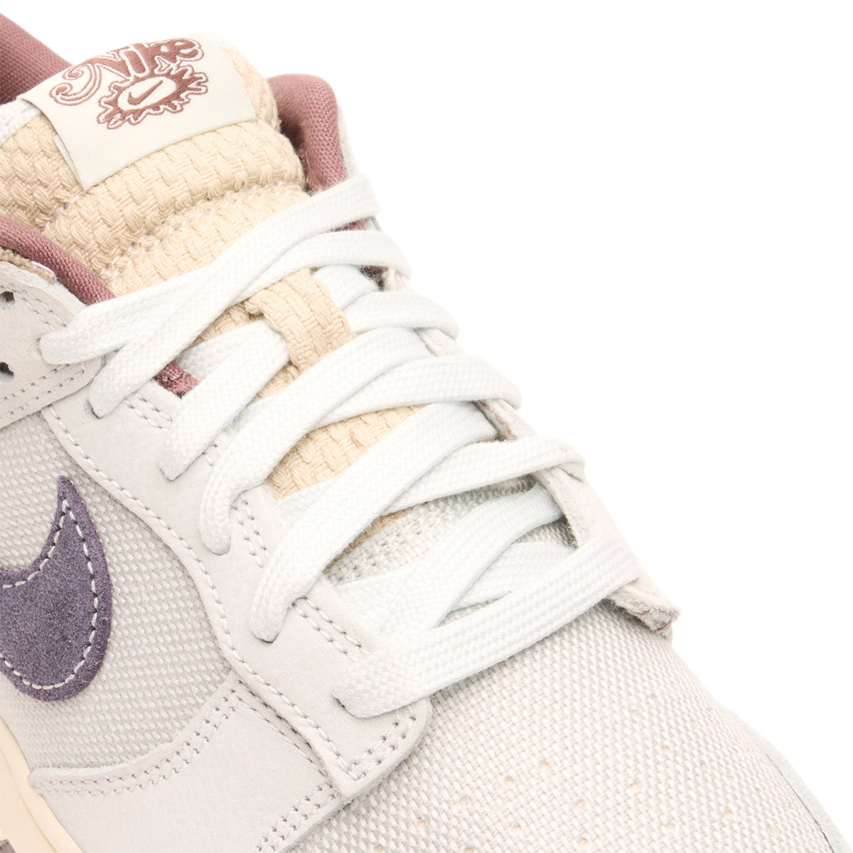 nike-dunk-low-retro-se-off-white-dark-raisin-spruce-aura  Footwear