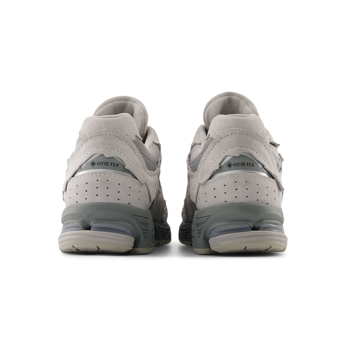 new-balance-2002r-gore-tex-slate-grey-castlerock  Footwear